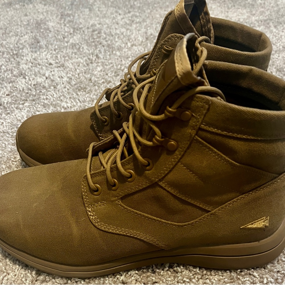 GORUCK JEDBURGH RUCKING BOOTS - MID TOP - COYOTE NEW!